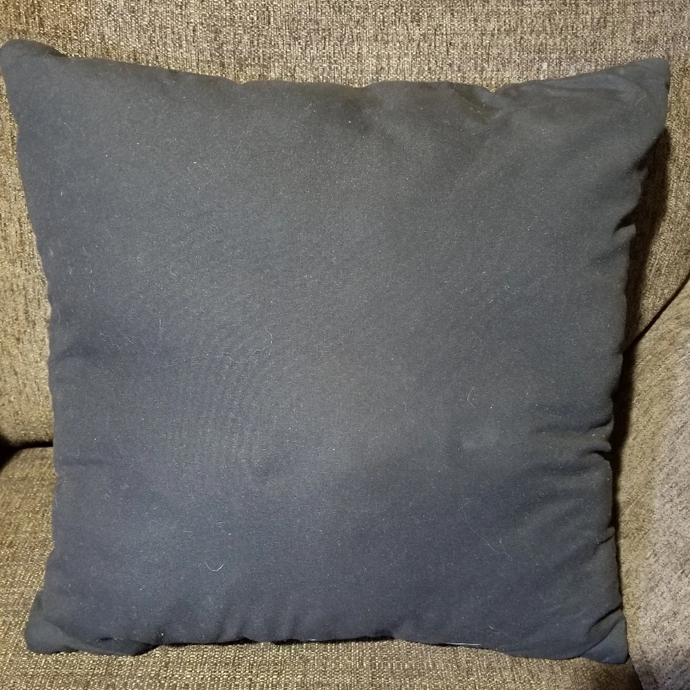 Pillow set - Picture 7 of 7